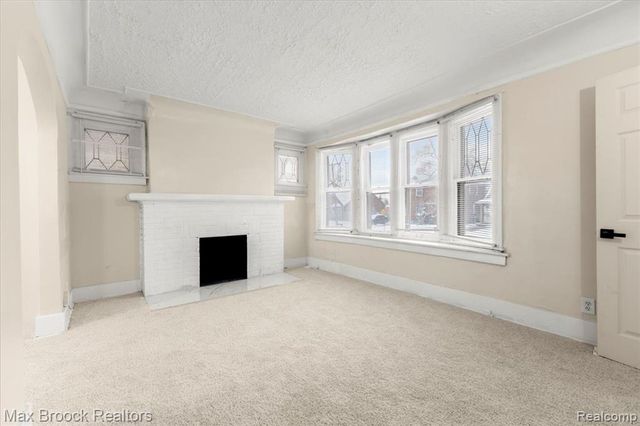 17180 Kentucky Street, Detroit, MI 48221