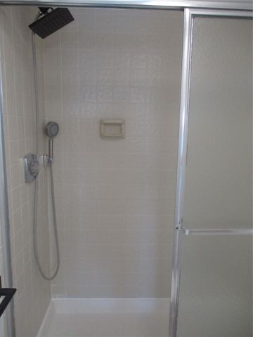 3000 NW 42nd Ave 303, Coconut Creek, FL 33066