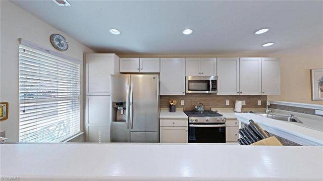 116 Covington Cove Court, Kernersville, NC 27284