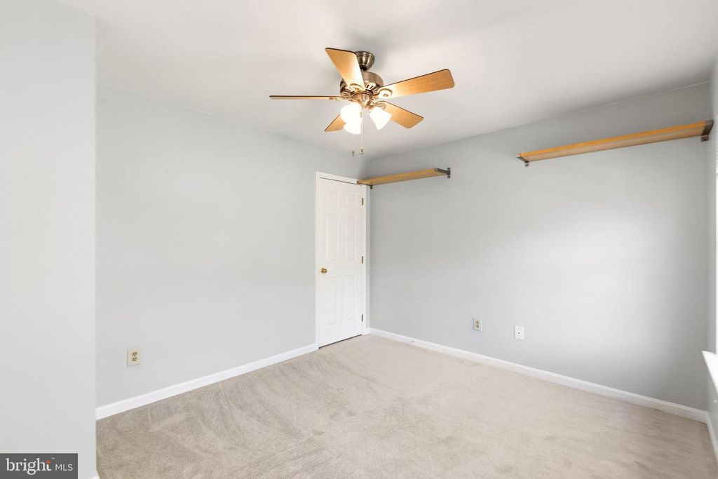 Image 22 of property listing at 6115 CANARY LN, St Leonard, MD 20685