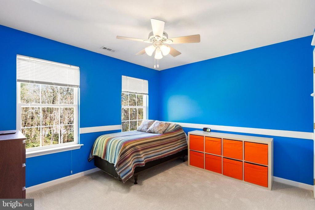 Image 23 of property listing at 6115 CANARY LN, St Leonard, MD 20685