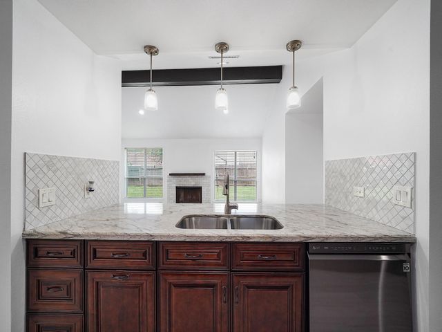 6719 Prairie Village Drive, Katy, TX 77449