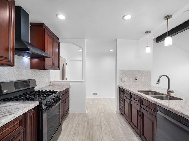 6719 Prairie Village Drive, Katy, TX 77449