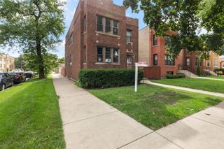 3657 N Bernard Street, Chicago, IL 60618