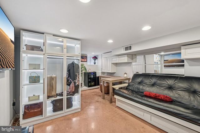 1426 RIVERSIDE AVE, Baltimore, MD 21230