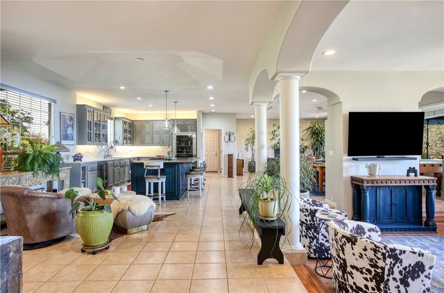 2 Paseo Ladera, Pismo Beach, CA 93449