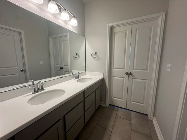 1030 Ocean Breeze, Portland, TX 78374