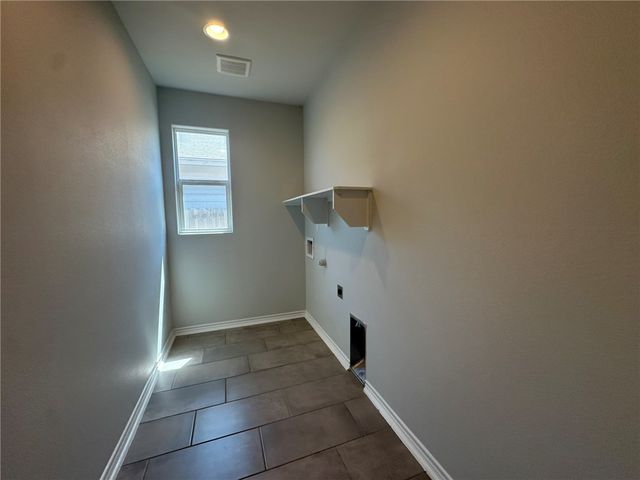 1030 Ocean Breeze, Portland, TX 78374