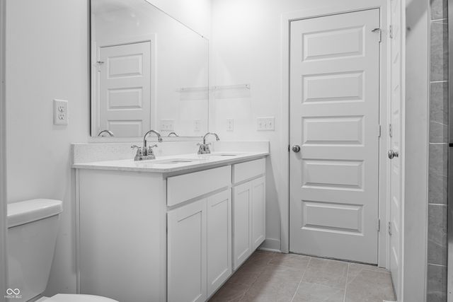 6831 Orchard Run Circle, Whitestown, IN 46075