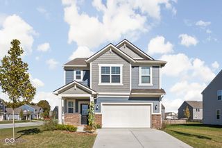 6831 Orchard Run Circle, Whitestown, IN 46075