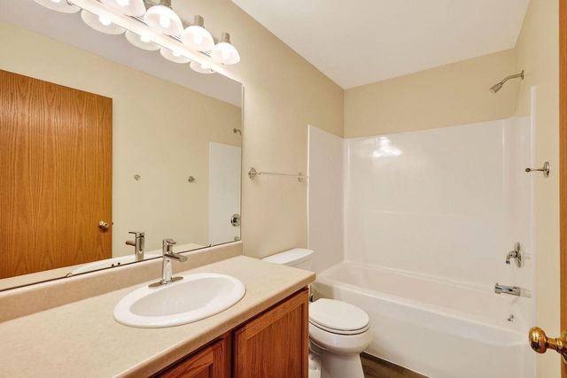 566 Enterprise Drive, Verona, WI 53593