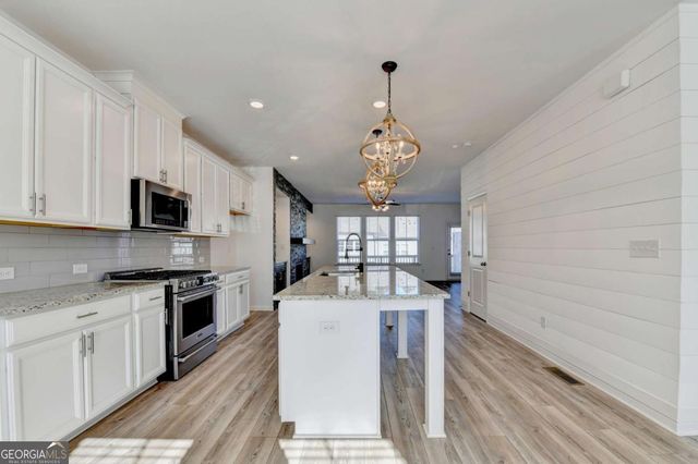 2689 Richmond Row Drive, Suwanee, GA 30024