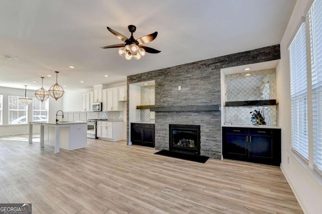 2689 Richmond Row Drive, Suwanee, GA 30024