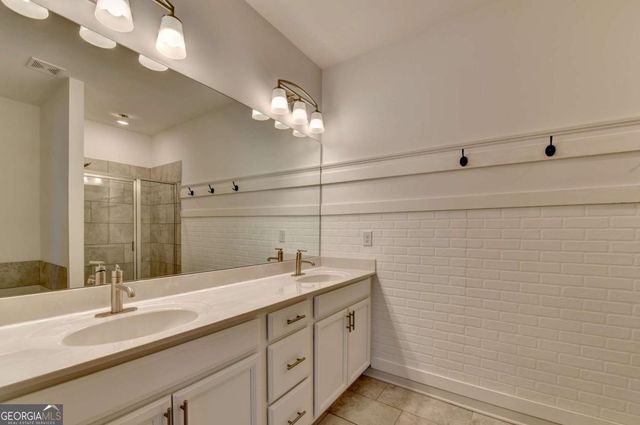 2689 Richmond Row Drive, Suwanee, GA 30024
