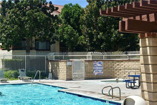 18169 Sundowner 907, Canyon Country, CA 91387