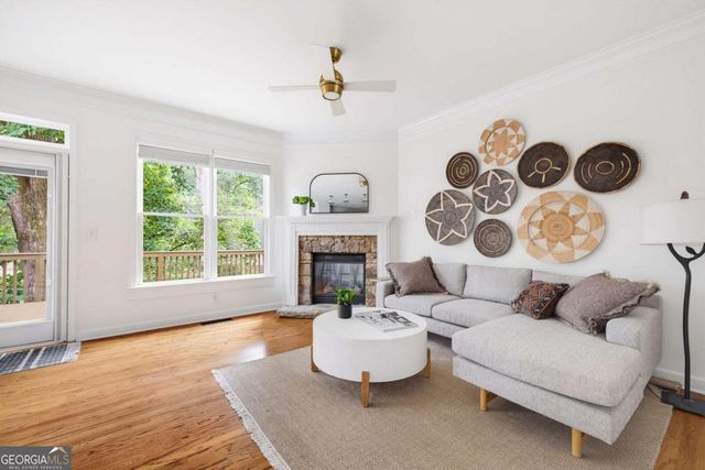 14 Oakhurst Common Drive, Decatur, GA 30030