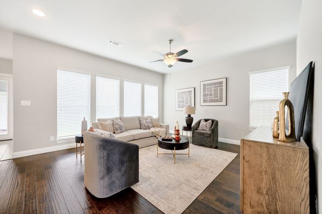 6409 Long Green Street, Rowlett, TX 75089