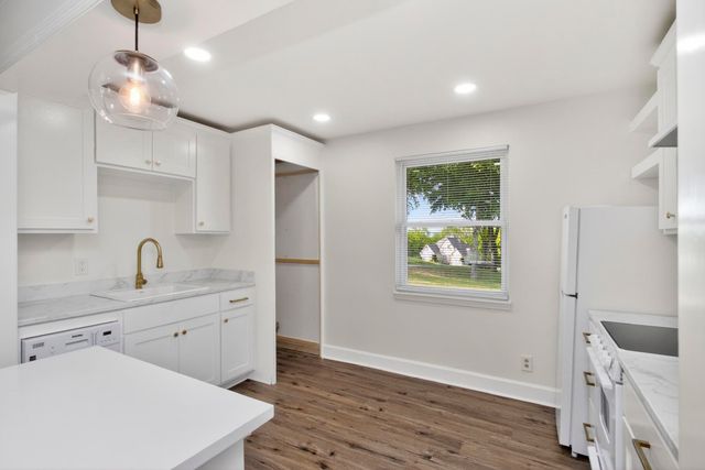 6300 Pettus Rd, Antioch, TN 37013