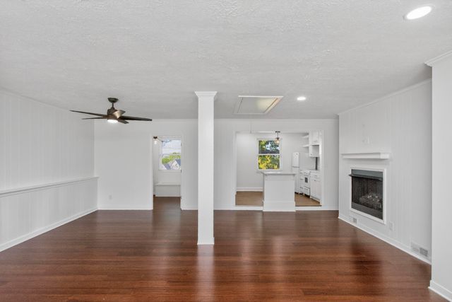 6300 Pettus Rd, Antioch, TN 37013