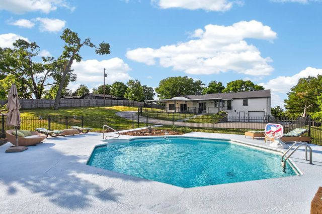 6300 Pettus Rd, Antioch, TN 37013