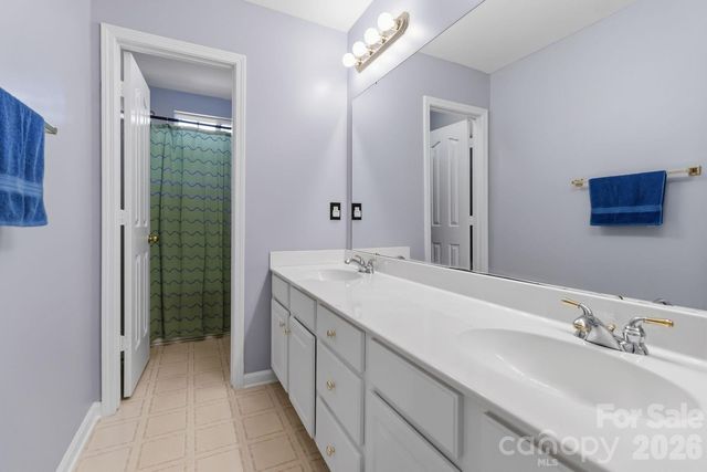 10606 Augustine Hill Lane, Charlotte, NC 28227