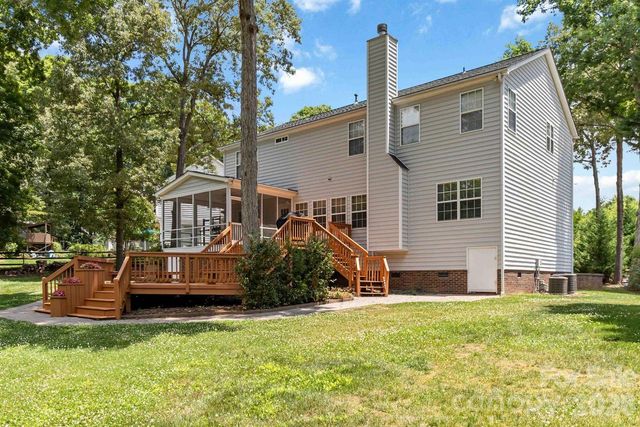 10606 Augustine Hill Lane, Charlotte, NC 28227
