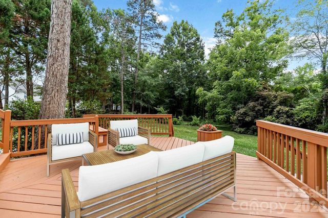 10606 Augustine Hill Lane, Charlotte, NC 28227