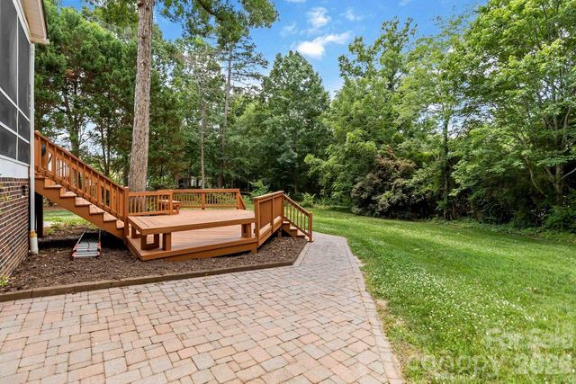 10606 Augustine Hill Lane, Charlotte, NC 28227