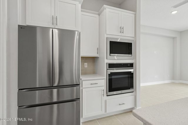 85321 SANDY RIDGE Loop, Yulee, FL 32097