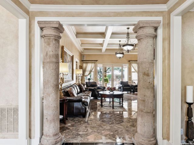 2 Galleria Drive, San Antonio, TX 78257
