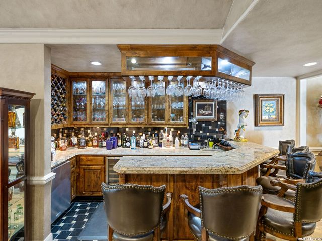 2 Galleria Drive, San Antonio, TX 78257