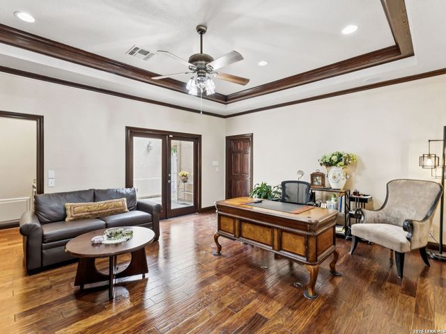 2 Galleria Drive, San Antonio, TX 78257