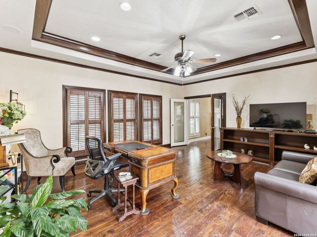 2 Galleria Drive, San Antonio, TX 78257