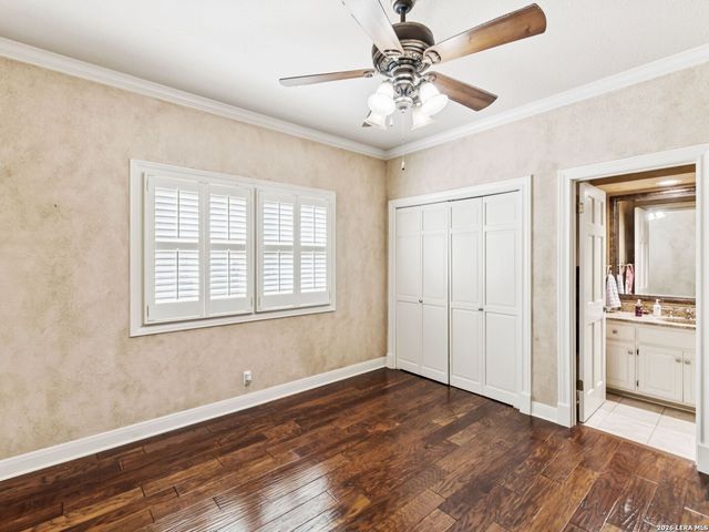 2 Galleria Drive, San Antonio, TX 78257