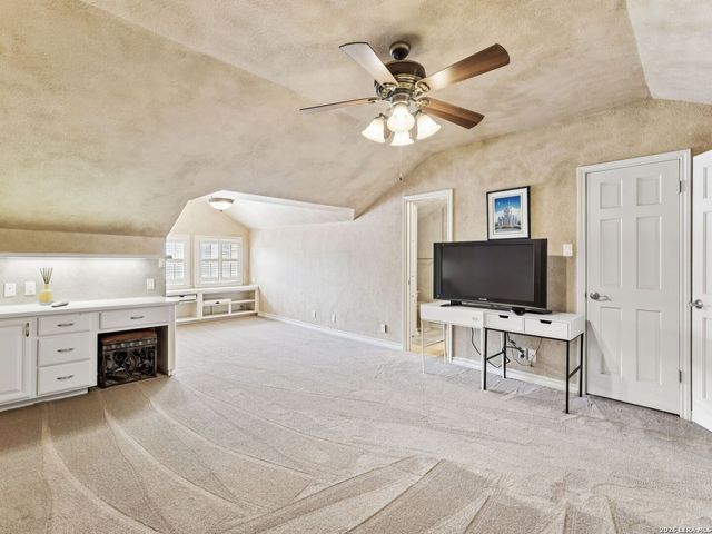 2 Galleria Drive, San Antonio, TX 78257