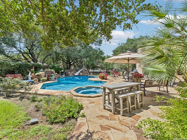 2 Galleria Drive, San Antonio, TX 78257