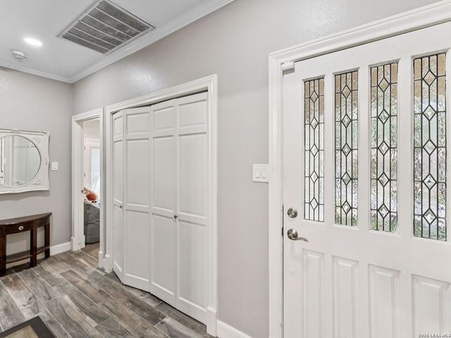 2 Galleria Drive, San Antonio, TX 78257