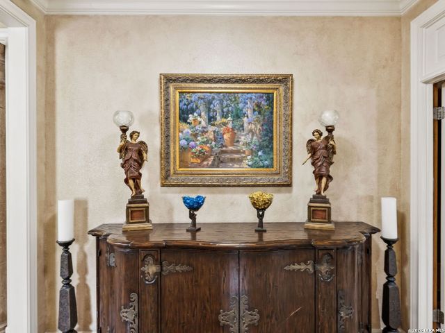 2 Galleria Drive, San Antonio, TX 78257