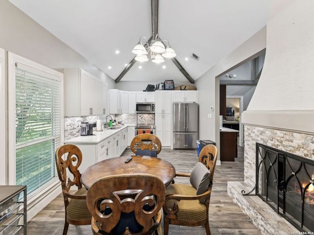 2 Galleria Drive, San Antonio, TX 78257