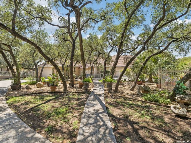 2 Galleria Drive, San Antonio, TX 78257