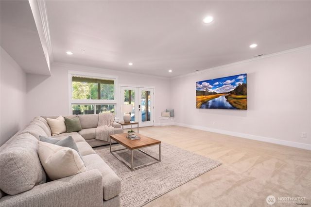 17345 Olympic Pl, Mount Vernon, WA 98274
