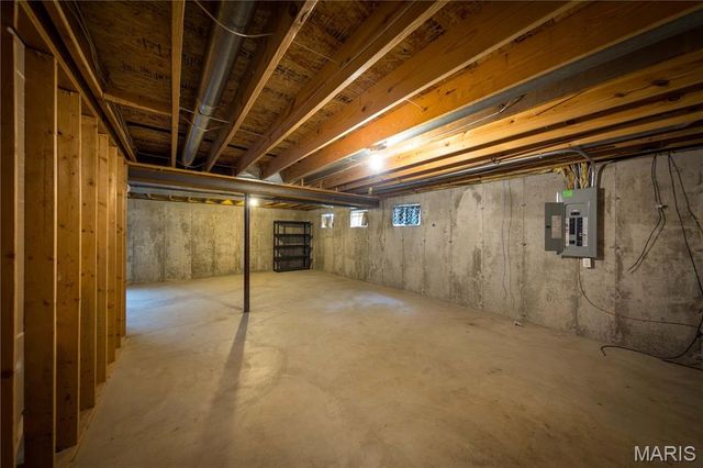 2204 Burns Avenue, Overland, MO 63114