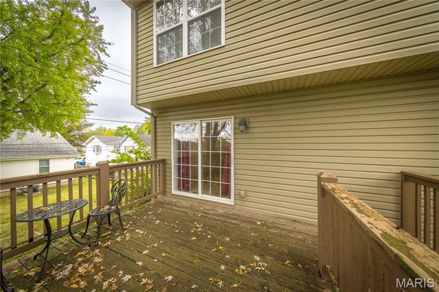 2204 Burns Avenue, Overland, MO 63114