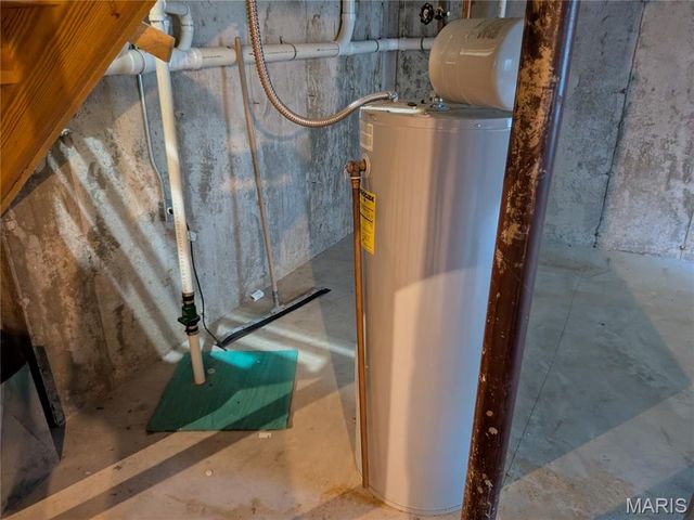 2204 Burns Avenue, Overland, MO 63114