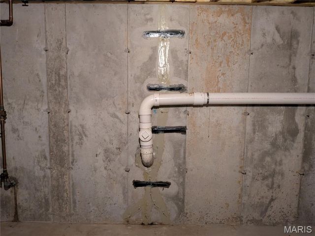 2204 Burns Avenue, Overland, MO 63114