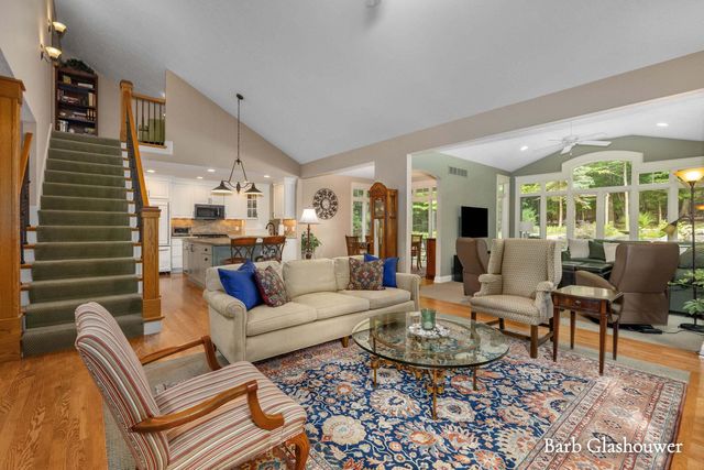 7454 Childsdale Avenue Ne, Plainfield Twp, MI 49341
