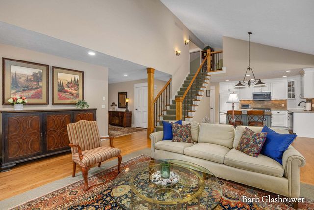 7454 Childsdale Avenue Ne, Plainfield Twp, MI 49341