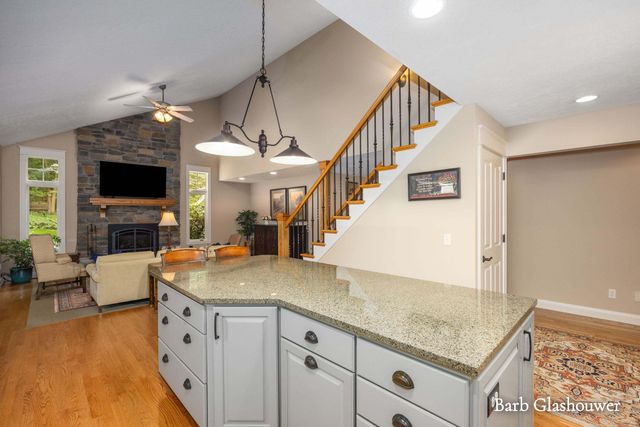 7454 Childsdale Avenue Ne, Plainfield Twp, MI 49341