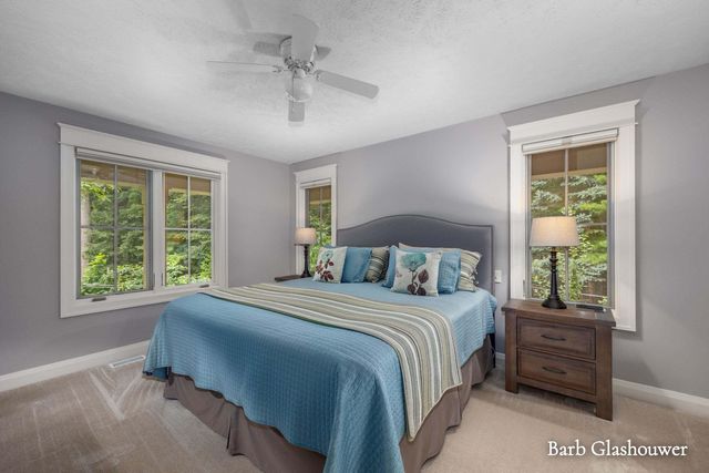 7454 Childsdale Avenue Ne, Plainfield Twp, MI 49341