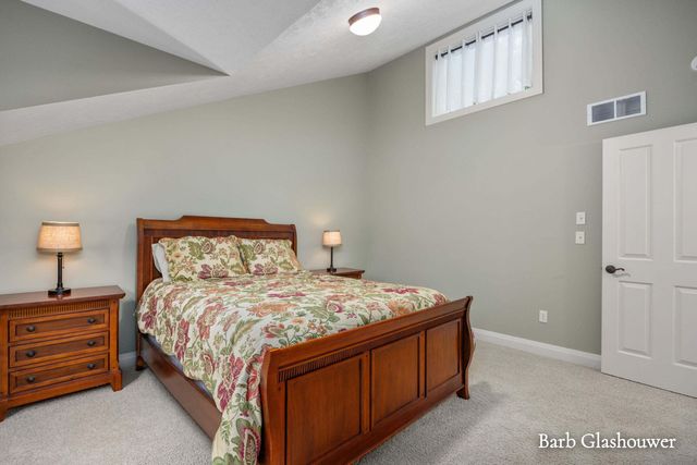 7454 Childsdale Avenue Ne, Plainfield Twp, MI 49341